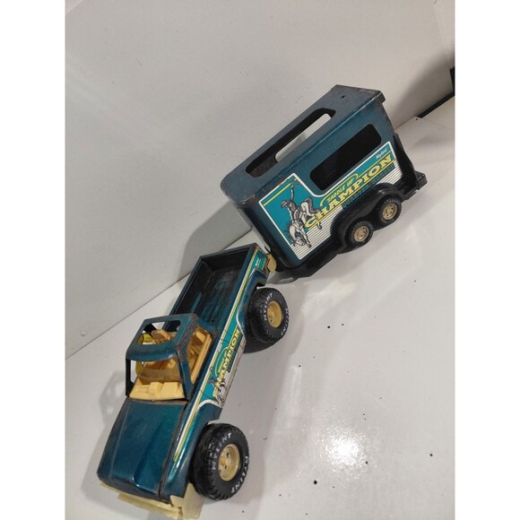 Nylint Pressed Steel Metal Plastic Quarter Horse Champion Pickup Truck & Trailer - Picture 1 of 9